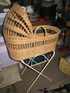 cane bassinet with metal stand