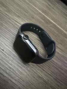 Apple Watch Series 6 GPS, 40mm Space Grey Aluminium