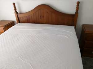 Queen bedroom suite - Baltic pine - solid