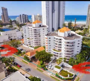 Own room in surfers paradise