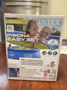 Intex 10ft Easy Set pool — brand new