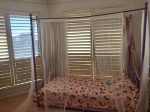 Purple bed canopy post frame. Unique rare. Mattress