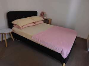 GOLD COAST SHORT TERM holiday rental - bedroom only with own bath