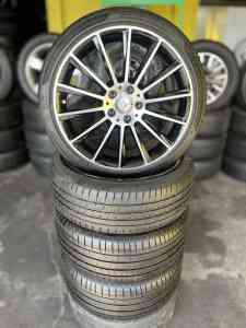4x Genuine AMG WHEELS with RunFlat Pirelli tyres
