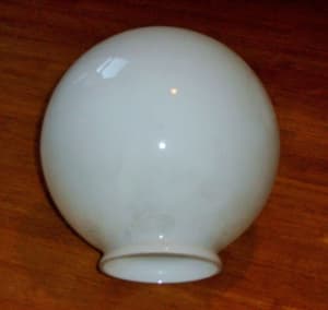 Vintage 20/25-cm milk white glass light shade balls (5 units)