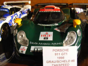 Diecast 1:18 Maisto Porsche 911 GTi- 1998 Le Mans