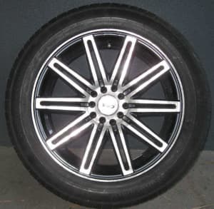 CSA MAG RIM with CONTINENTAL TIRE 225/50 R17 GC.
