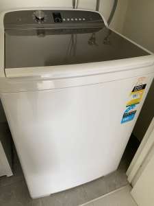 Fisher and Paykel 10kg Washing Machine! Need gone