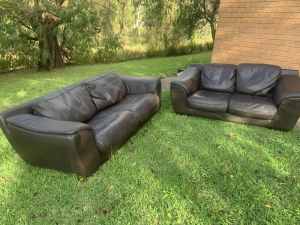 Leather sofas for free