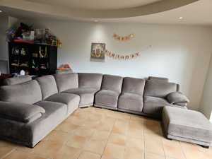 Lounge / Customizable sofa. Moving out Sale!