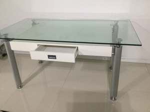 Furniture Dining table
