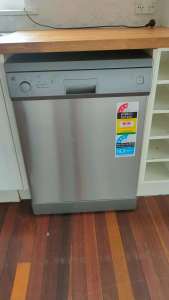 ARC Stainless steel Dishwasher ADW14S - working condition.