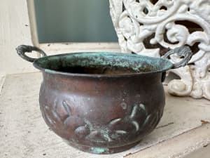 . Small COPPER Bowl with Handles* Stands 6cm high* Retro