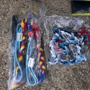 New Flirt pole and xl rope pull toy $10/ each. Save $$