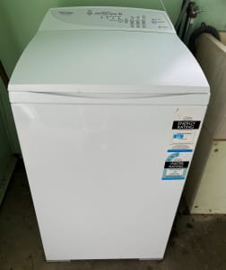 Fisher and Paykel 5.5kg Top Loading Washing Machine - Graceville