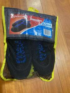 Adult Aqua Shoe - Size UK6 EUR40