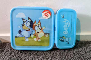 *NEW* Zak brand Bluey and Bingo 2 piece snap containers. 