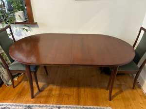 Mid Century Parker Dining Table and Chairs 