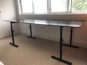 FREE Glass dining table / work desk