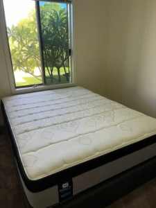 Sealy Queen Posturepedic Mattress and Base