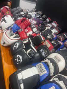 Boxing gloves & head gear