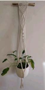 Plant hanger brand new 