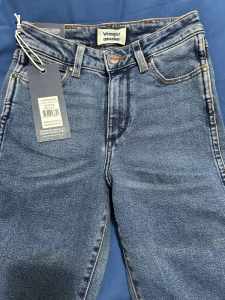 Ladies Wrangler Jeans - new with tags