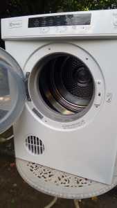 A CLOTHES DRYER 6.5 KG ELECTROLUX WORK BUTIFULL WILL SHOW U ..CAL ME