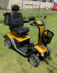 YELLOW 140 XL PRIDE PATHRIDER ELECTRIC MOBILITY SCOOTER CART