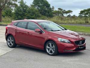 2015 VOLVO V40 T4 LUXURY 6 SP AUTOMATIC 5D HATCHBACK