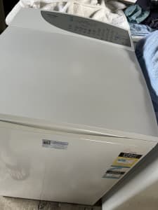 Washing Machine, Reconditioned Fisher & Paykel 8 KG