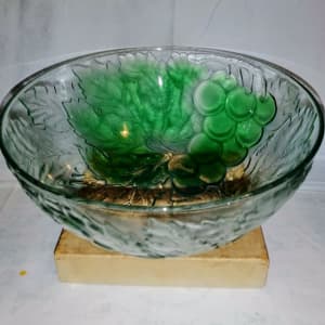 Large Unbranded 2 Colours Clear/Green Pattern Fruit/Serving Glass Bowl
