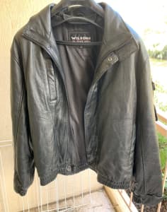 Wilsons leather jacket men size L