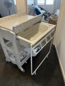 Baby Change table with bath and storage