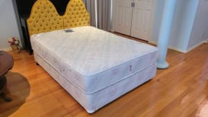 Very good condition double bed