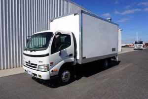 Truck available for rent (Car license)