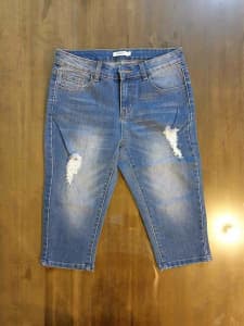 Ladies Size 8 short Jeans *Check my other ads*