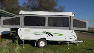 Goldstream 2011 off-road Storm camper trailer with 2018 Kakadu annexe