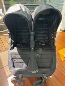 Baby Jogger Citi Mini GT - double stroller