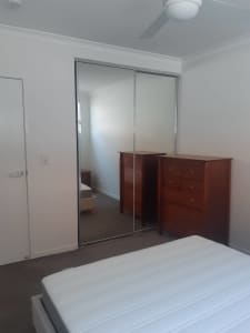 Furnished Room in Wooloowin Brisbane, 2 bed 2 bath Apartment