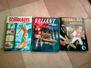THREE VINTAGE ANNUAL BOOKS FIREBALL VALIANT SCHOOLBOYS