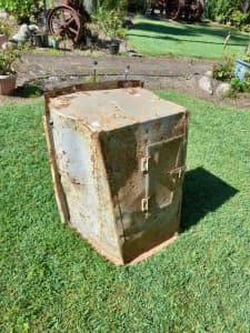 CHEV BLITZ ENGINE COVER FOR SALE
