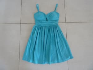 Womens ALLY Dress. Size: 6. Hardly worn, Excellent condition