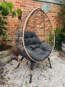 Bunnings egg shape indoor/ out door garden chair