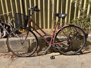 Malvern Star Esprit vintage ladies bike