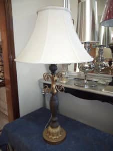 METAL WOOD DESC LAMP vintage shape