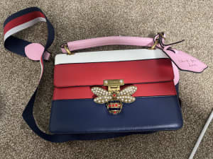 Used Gucci handbag 