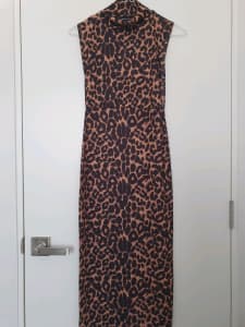 Leopard printed midi dress 
