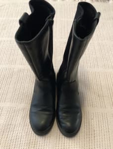 Girls Size 2 Black Boots
