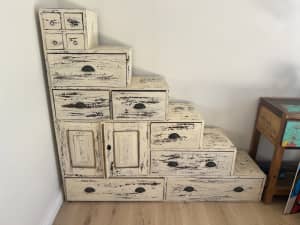 Shabby Chic Drawers and Coffee Table